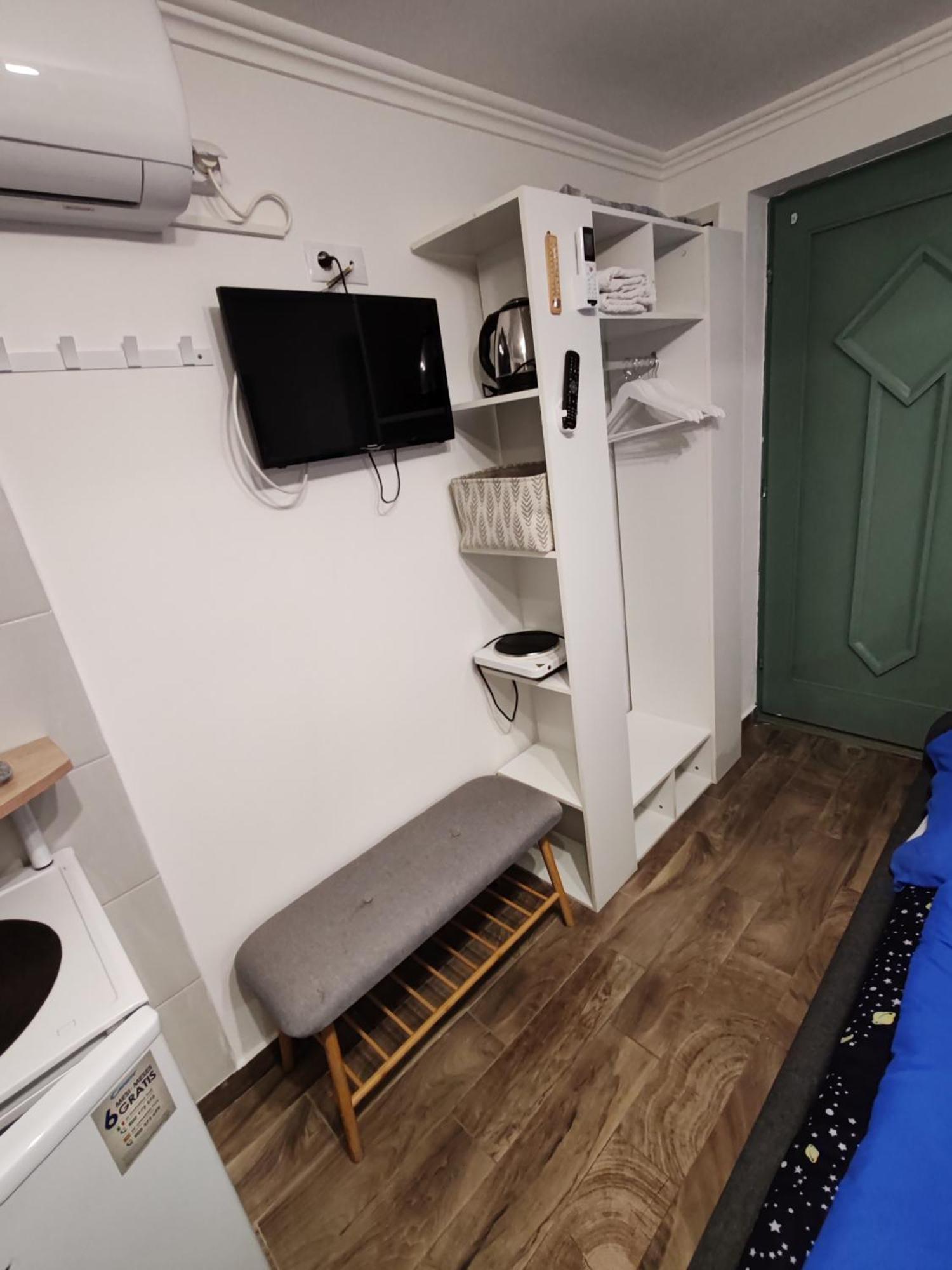Apartment Silver